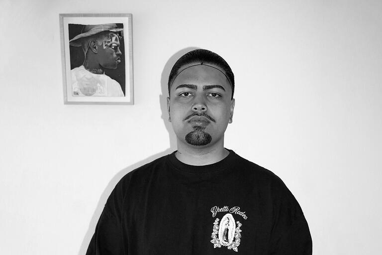 A portrait of Héctor Muñoz-Guzmán